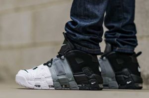 nike air more uptempo on feet