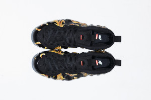 Supreme x Nike Air Foamposite One Black