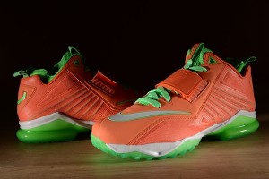 Nike Zoom CJ Trainer 2 Calvin Johnson CJ2 Turf Orange Poison Green