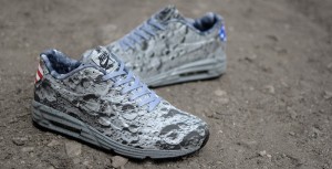 Nike Air Max Lunar90 Moon Landing