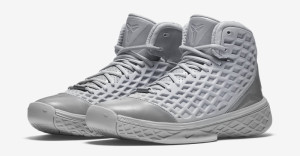 kobe-3-fade-to-black-06_cwowhu