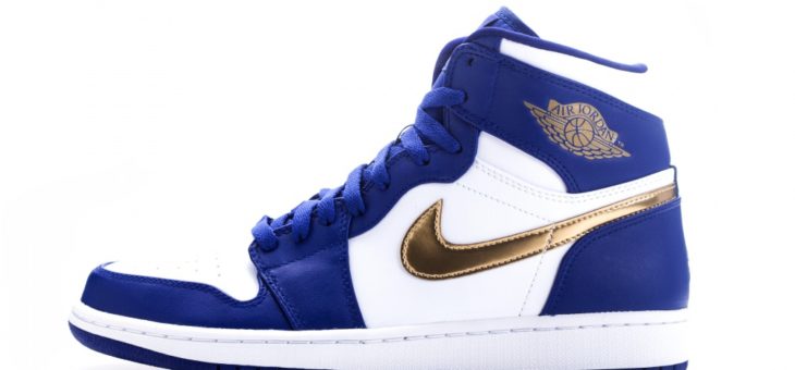 A few sizes of the Air Jordan 1 High “Olympic” available