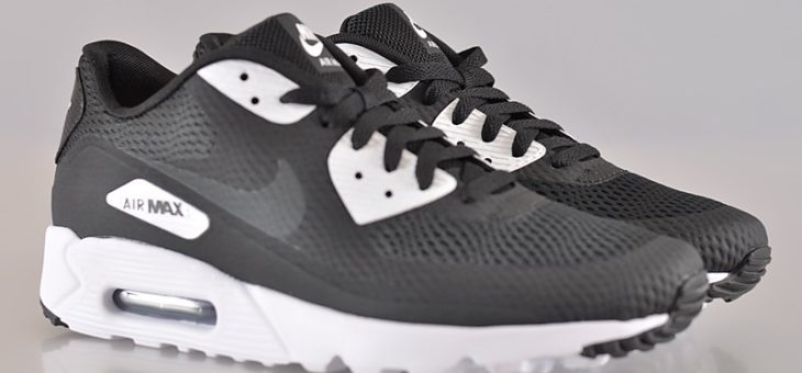 50% Off These Super Clean Air Max 90s – Only $55
