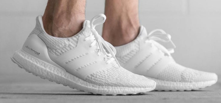 Triple White Ultra Boost 3.0 UNDER RETAIL
