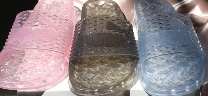 Rihanna x Puma Fenty Jelly Slide Release Links
