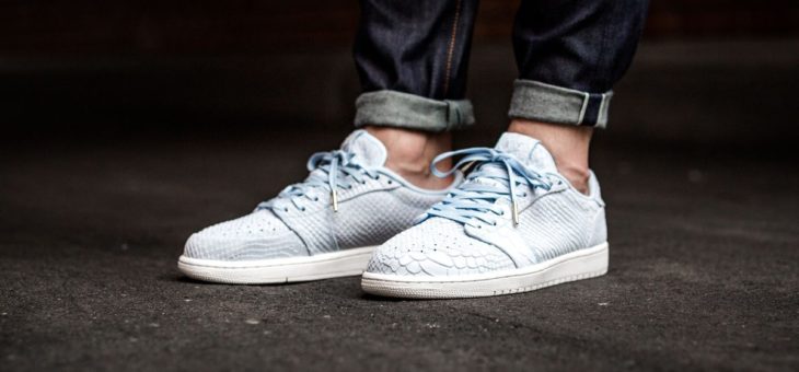 Jordan Retro 1 Low Ice Blue “No Swoosh” Release
