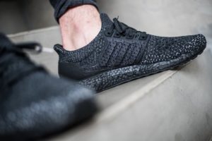 ultraboost clima carbon