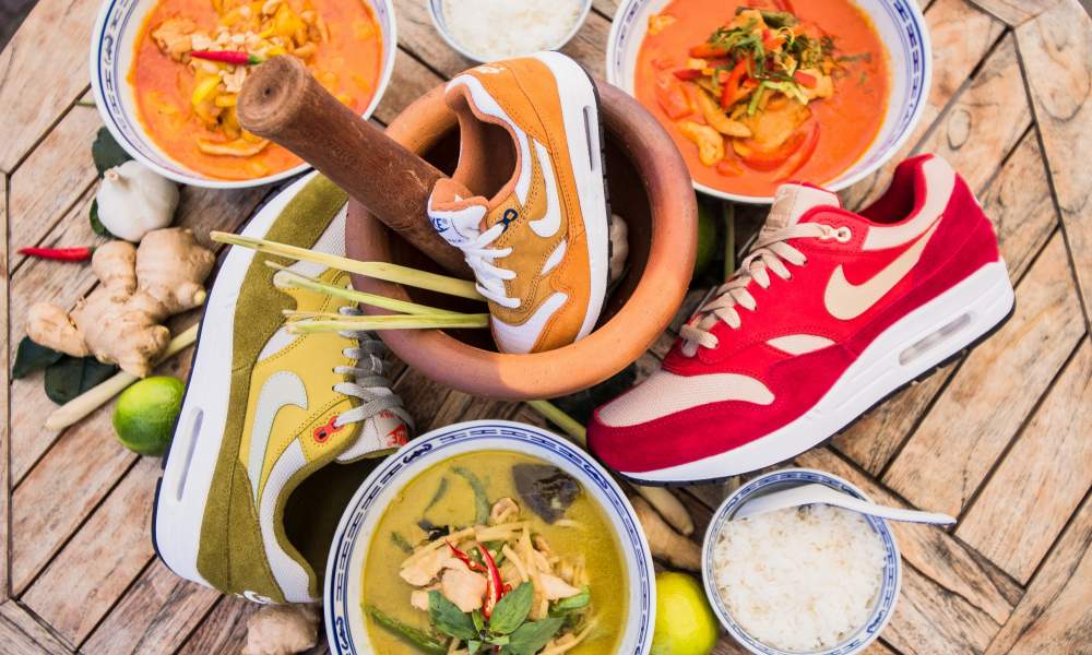 air max 1 green curry on feet