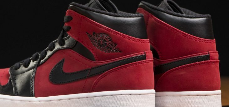 Final Sizes of the Jordan 1 Mid Bred are on sale for $79 ($170 on StockX)
